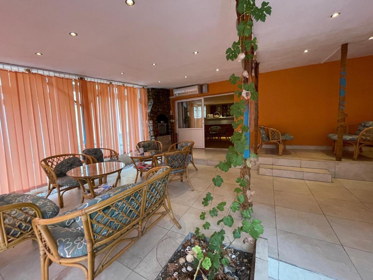 Orange House Hotel Sozopol Exterior photo
